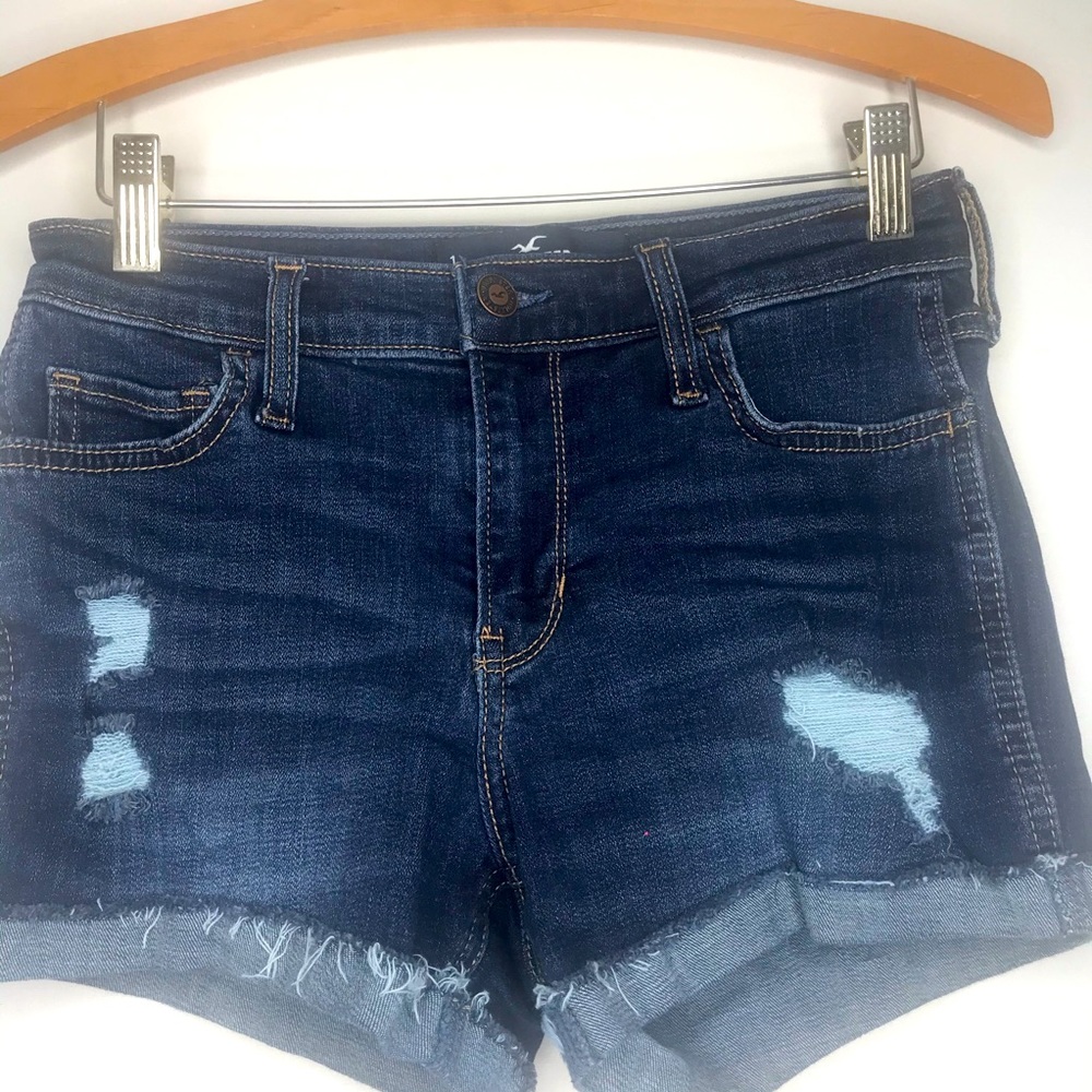 Hollister blue denim distressed 1/25 shorts